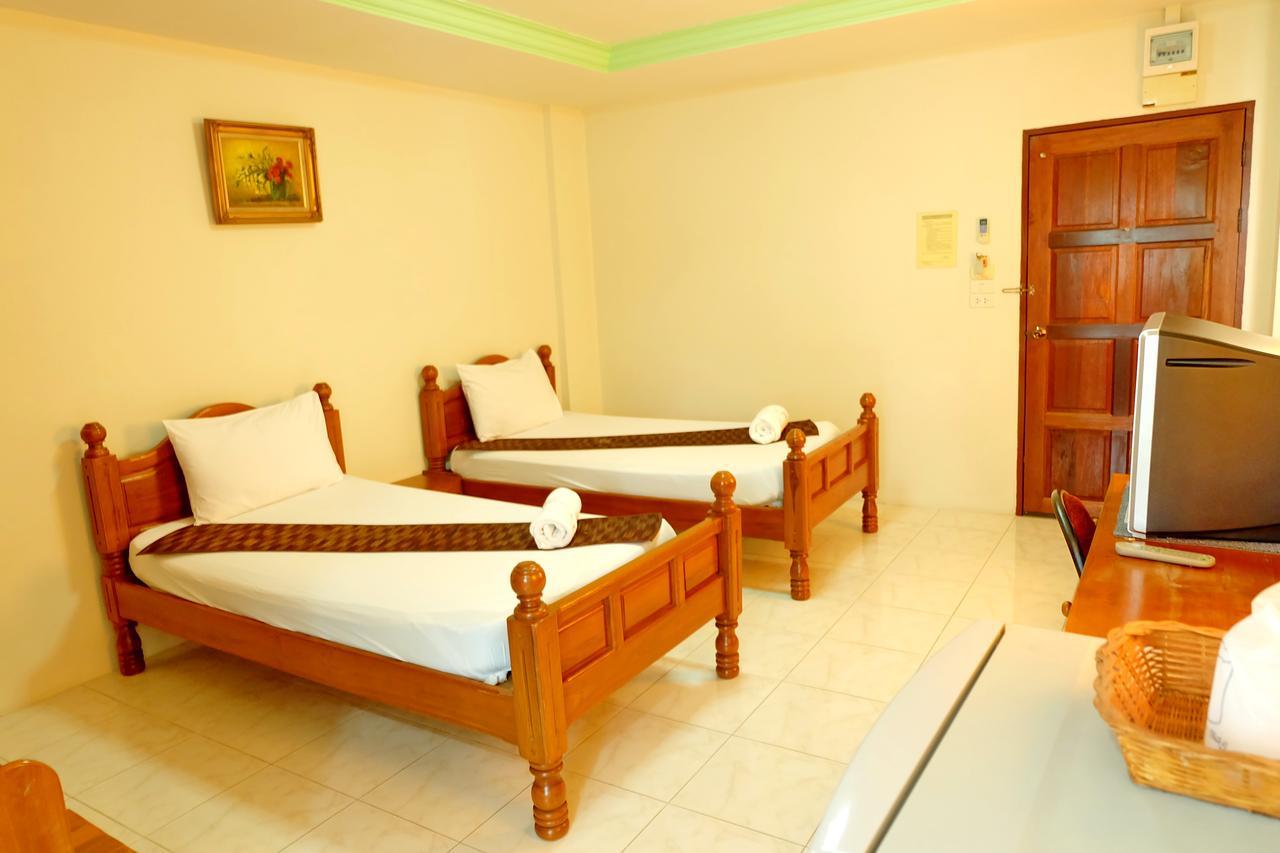 Siam House Interplace Lop Buri Екстериор снимка