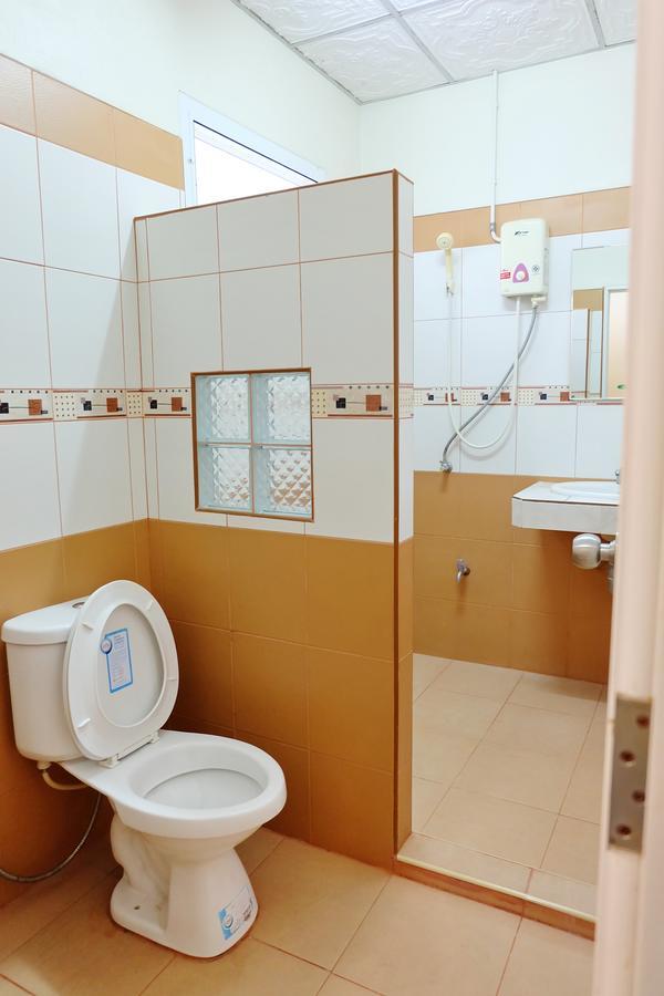 Siam House Interplace Lop Buri Екстериор снимка